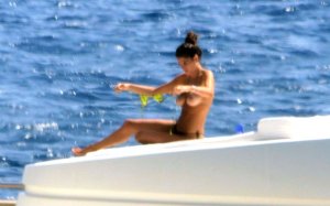 Francesca Sofia Novello Nude TheFappeningBlog.com 4.jpg