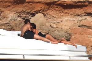 Francesca Sofia Novello Nude Sexy TheFappeningBlog.com 12.jpg