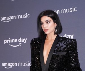 Dua Lipa Sexy TheFappeningBlog.com 5.jpg