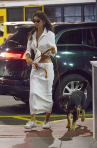 Emily Ratajkowski Sexy TheFappeningBlog.com 25.jpg