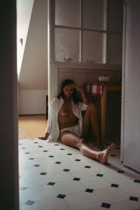 Kinga Chorostowska  Nude TheFappeningBlog.com 7.jpg