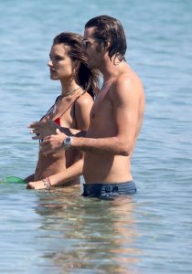 Alessandra Ambrosio Sexy TheFappeningBlog.com 4.jpg