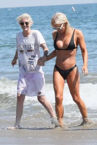 Gigi Gorgeous, Nats Getty Sexy  TheFappeningBlog.com 5.jpg