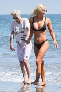 Gigi Gorgeous, Nats Getty Sexy  TheFappeningBlog.com 32.jpg