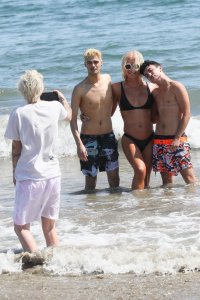 Gigi Gorgeous, Nats Getty Sexy  TheFappeningBlog.com 88.jpg