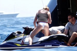 Sophie Turner Sexy TheFappeningBlog.com 55.jpg