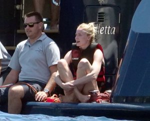 Sophie Turner Sexy TheFappeningBlog.com 65.jpg