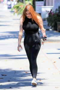Ariel Winter Braless TheFappeningBlog.com 11.jpg