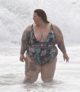 Tess Holliday Sexy TheFappeningBlog.com 19.jpg