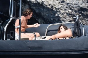 Madalina Diana Ghenea Sexy TheFappeningBlog.com 10.jpg