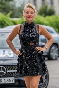 Evelyn Burdecki Sexy TheFappeningBlog.com 8.jpg