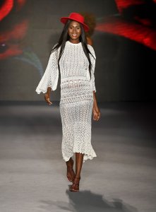 Baes & Bikinisi model TheFappeningBlog.com 12.jpg