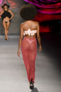 Baes & Bikinisi model TheFappeningBlog.com 27.jpg