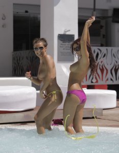 India Reynolds, Daisy Watts Nude Sexy TheFappeningBlog.com 14.jpg