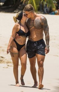 Olivia Buckland Sexy  TheFappeningBlog.com 1.jpg