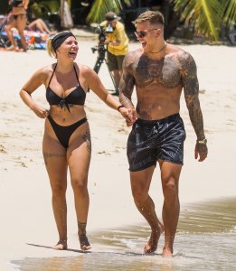 Olivia Buckland Sexy  TheFappeningBlog.com 133.jpg