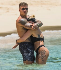 Olivia Buckland Sexy  TheFappeningBlog.com 154.jpg