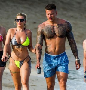 Olivia Buckland Sexy TheFappeningBlog.com 2.jpg