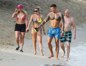 Olivia Buckland Sexy TheFappeningBlog.com 32.jpg