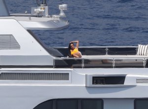 Silvia Toffanin Sexy TheFappeningBlog.com 27.jpg