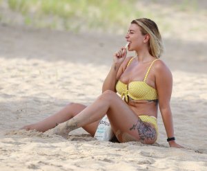 Olivia Buckland Sexy TheFappeningBlog.com 15.jpg