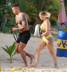 Olivia Buckland Sexy TheFappeningBlog.com 19.jpg