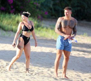Olivia Buckland Sexy TheFappeningBlog.com 8.jpg