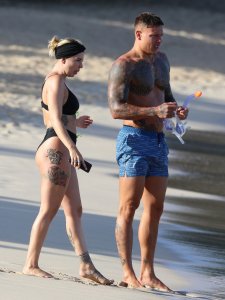Olivia Buckland Sexy TheFappeningBlog.com 57.jpg