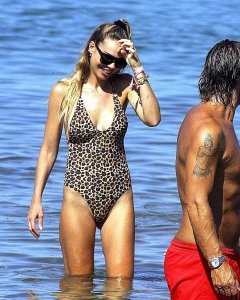 Ilary Blasi Sexy TheFappeningBlog.com 12.jpg