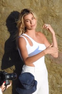 Hailey Bieber Sexy TheFappeningBlog.com 13.jpg