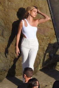 Hailey Bieber Sexy TheFappeningBlog.com 28.jpg