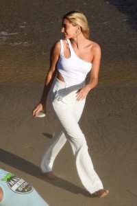 Hailey Bieber Sexy TheFappeningBlog.com 84.jpg