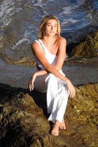 Hailey Bieber Sexy TheFappeningBlog.com 96.jpg