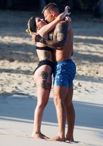 Olivia Buckland Sexy TheFappeningBlog.com 1.jpg