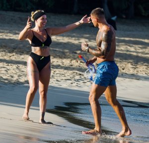 Olivia Buckland Sexy TheFappeningBlog.com 47.jpg