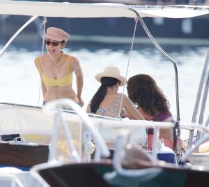 Aurora Ramazzotti Sexy TheFappeningBlog.com 1.jpg