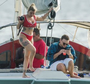 Olivia Buckland Sexy TheFappeningBlog.com 44.jpg