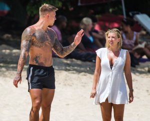 Olivia Buckland Sexy TheFappeningBlog.com 3.jpg