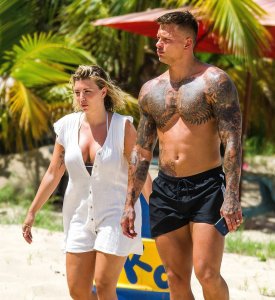 Olivia Buckland Sexy TheFappeningBlog.com 2.jpg