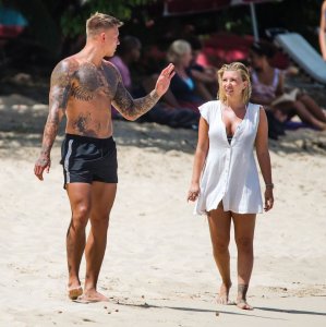 Olivia Buckland Sexy TheFappeningBlog.com 11.jpg