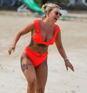 Olivia Buckland Sexy TheFappeningBlog.com 2.jpg