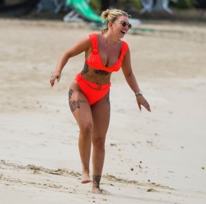 Olivia Buckland Sexy TheFappeningBlog.com 20.jpg