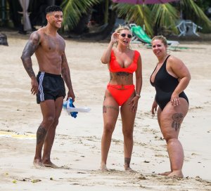 Olivia Buckland Sexy TheFappeningBlog.com 37.jpg