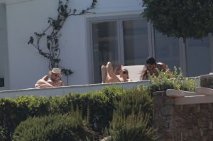 Bella Hadid, Gigi Hadid Sexy TheFappeningBlog.com 13.jpg