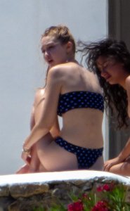 Bella Hadid, Gigi Hadid Sexy TheFappeningBlog.com 97.jpg