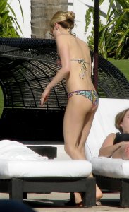 Kristin Cavallari in a Bikini 18.jpg