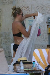 Aisleyne Horgan-Wallace in a Bikini 1.JPG