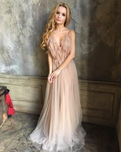 Ekaterina Zueva Nude Sexy 55.jpg