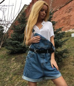 Ekaterina Zueva Nude Sexy 49.jpg