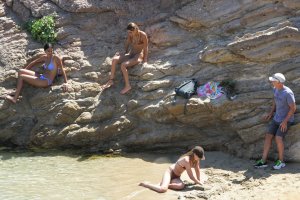 Bella Hadid, Gigi Hadid Sexy TheFappeningBlog.com 40.jpg